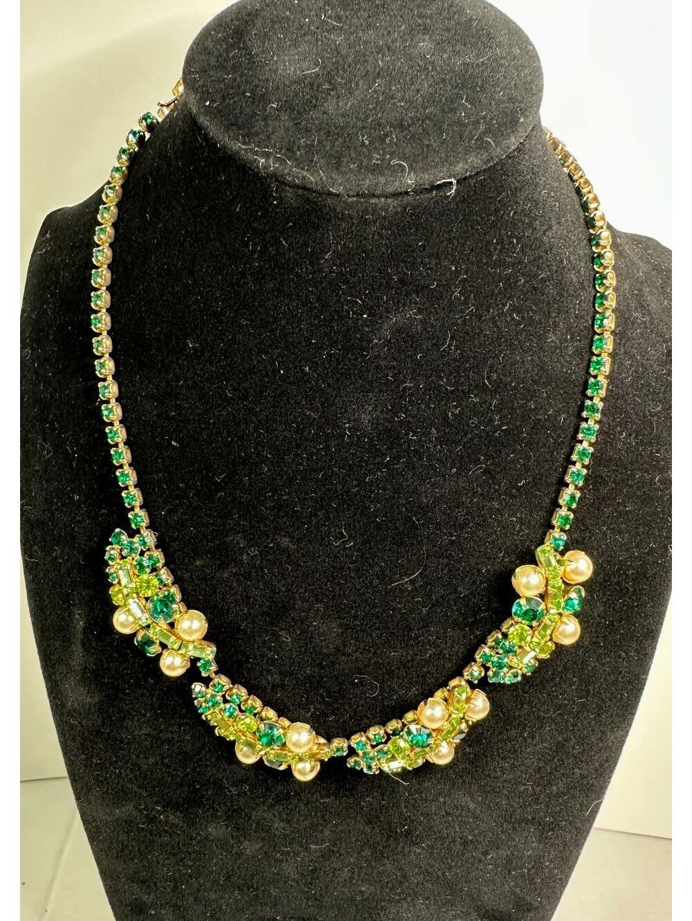 VTG MCM Green Uranium Glass Rhinestone Faux Pearl Choker Necklace 17”